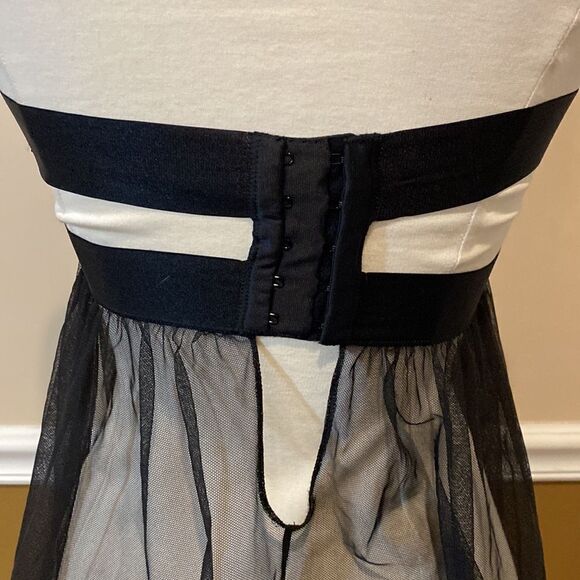 NWT Victoria’s Secret Lace Mesh Black Halter Teddy Babydoll Lingerie Nightie 32B - Picture 7 of 16